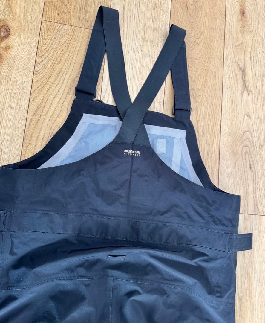 かん　マウンテンサーフ Mountain surf ビブパンツ Lサイズ