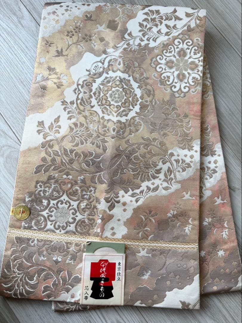 【極美品】正絹 振袖6点セット 金色の箔 白地 古典柄 フルセット可 No6/6