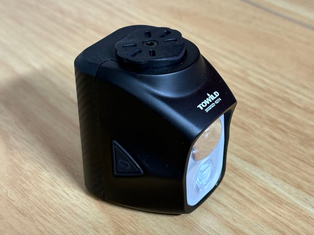 【中古良品】TOWILD DL1700 1700lm リモコン付