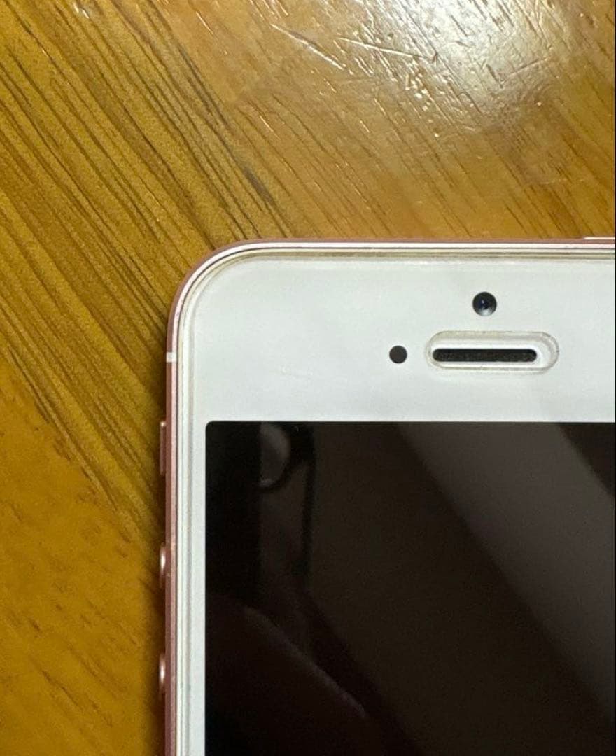 【美品】 iPhone SE 第1世代（容量：64GB） ローズゴールド 本体