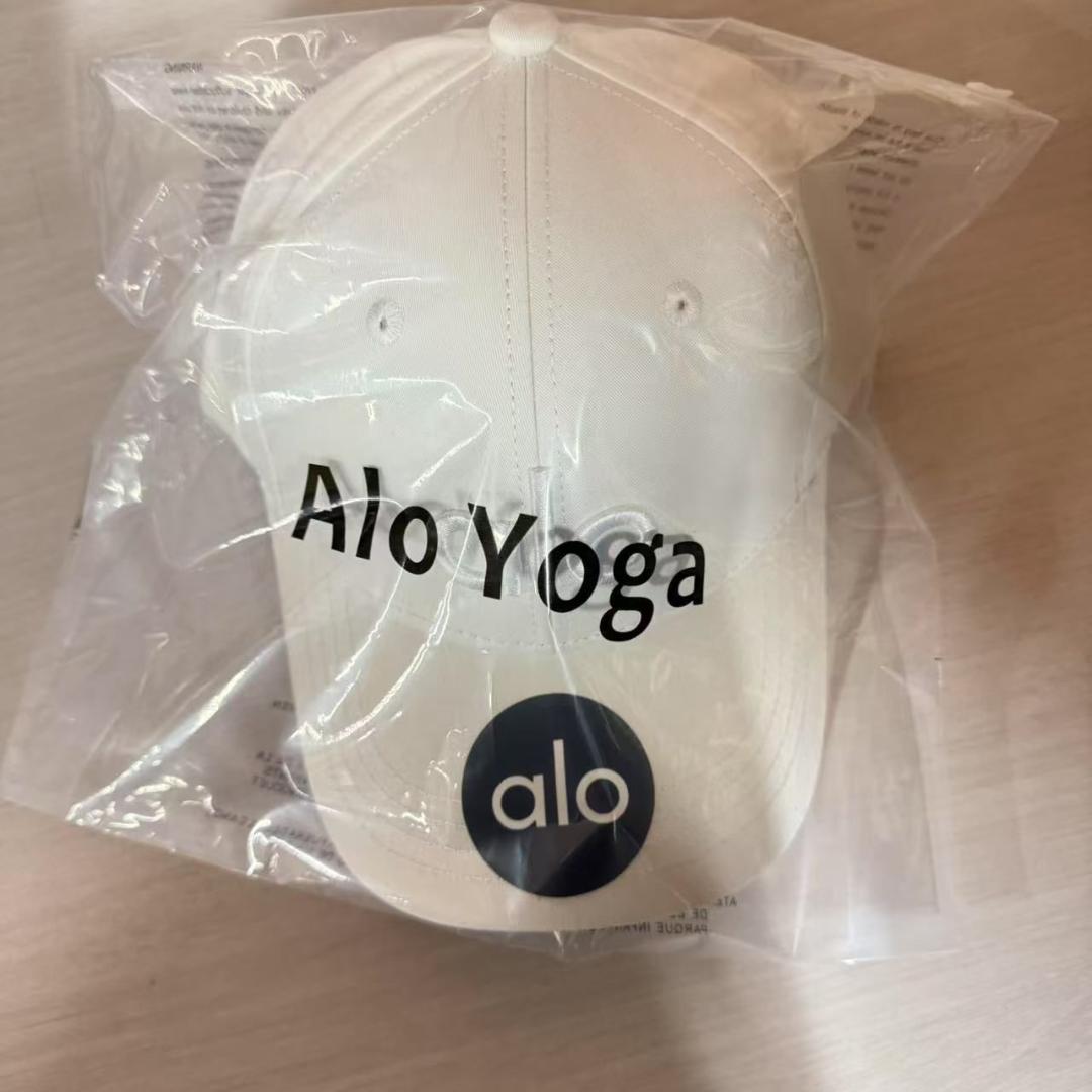 【新品未使用】Alo Yoga Off-Duty Cap ロゴキャップ ホワイト