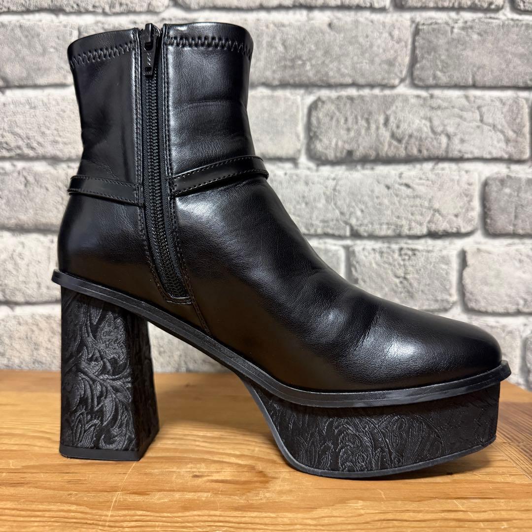 【美品】HARE　ガラソールチャンキーブーツ　ブラック　厚底　Mサイズ