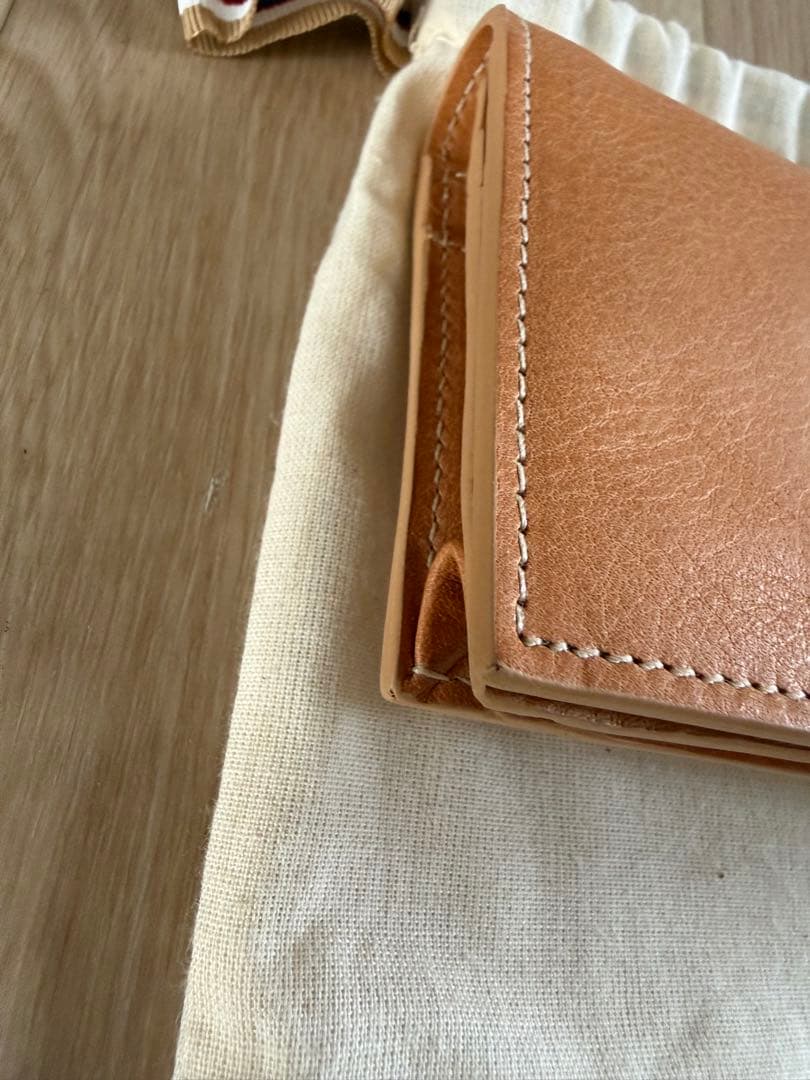 イルビゾンテ 二つ折り財布 小銭入れ付き 財布
