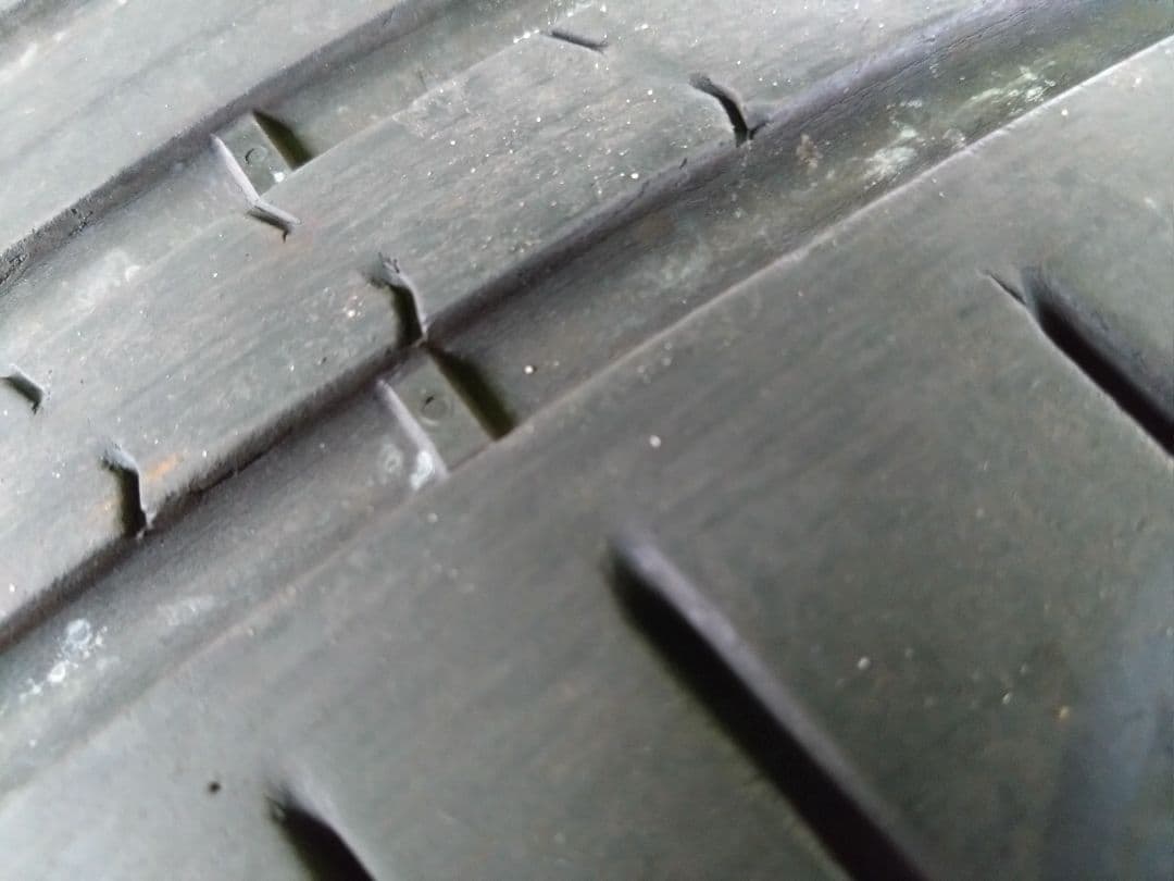 送料無料　245/45R18　RFT　P-ZERO ２本