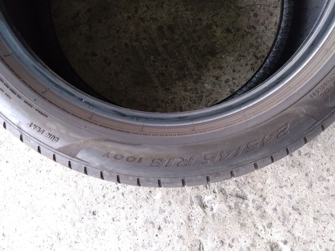 送料無料　245/45R18　RFT　P-ZERO ２本