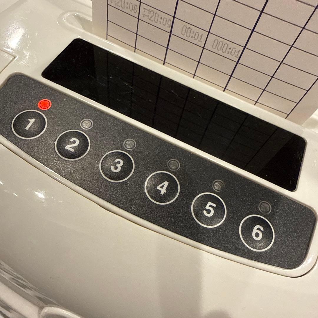 VoiceタイムレコーダーVT-2000鍵2カード約400枚＋カード棚20名分付