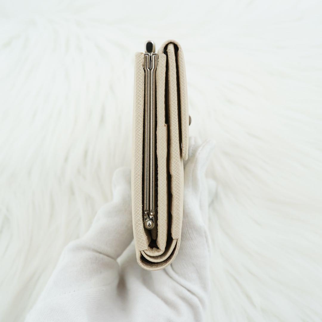 未使用品　BURBREEY LONDON 三つ折り財布　ノバチェック　ベージュ
