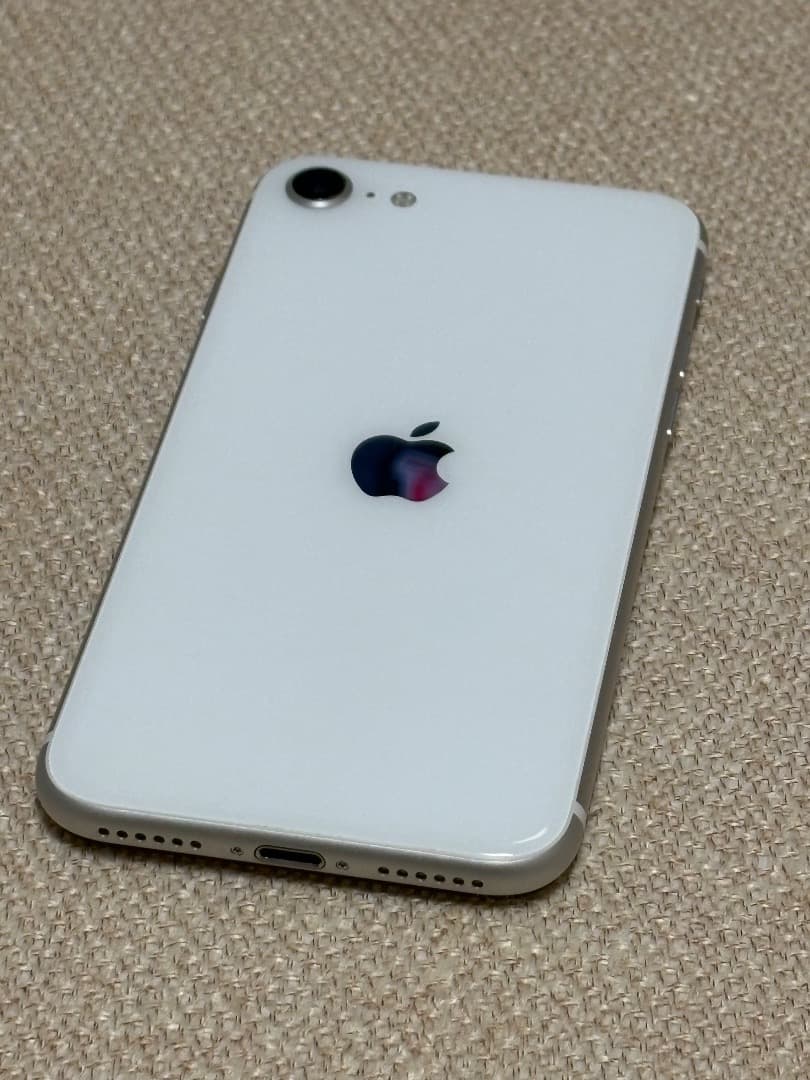 iPhoneSE（第２世代）128GB