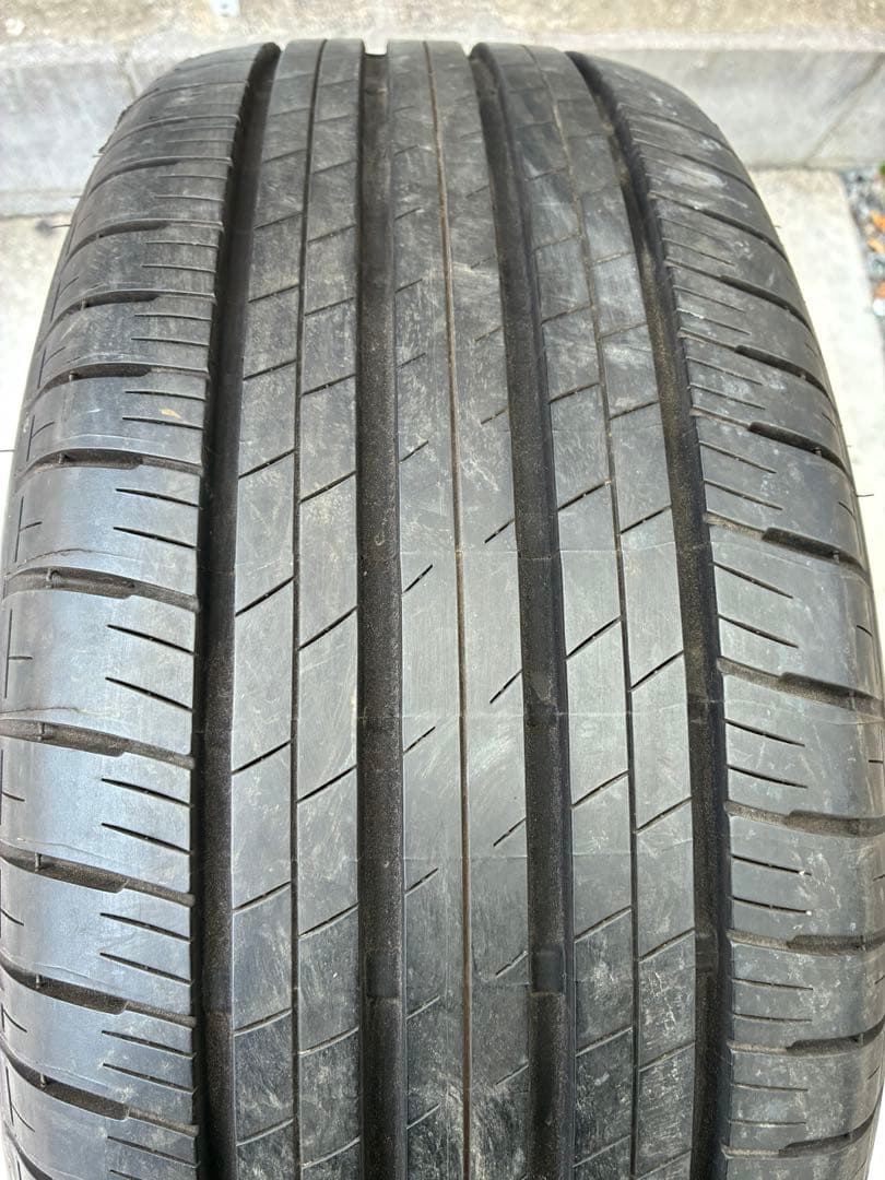 送料込み225\50r18ブリヂストン　アレンザ24年製造2本バリ山