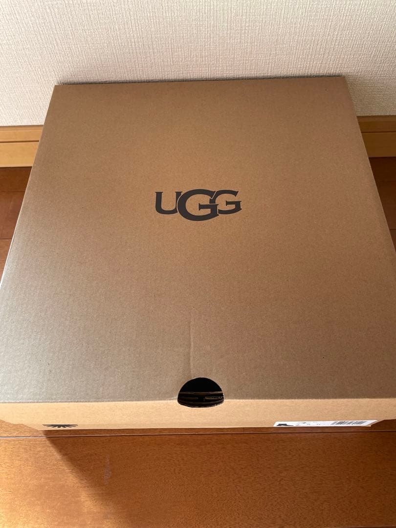 正規品UGG モクシーチェルシー　24㎝
