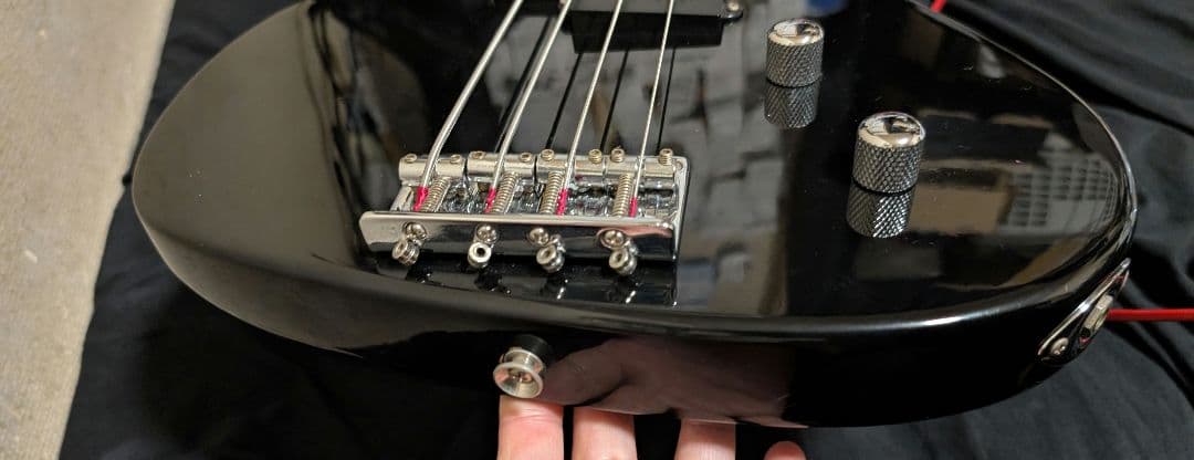 調整済み！ Washburn XB-100 プレシジョンベースタイプ！