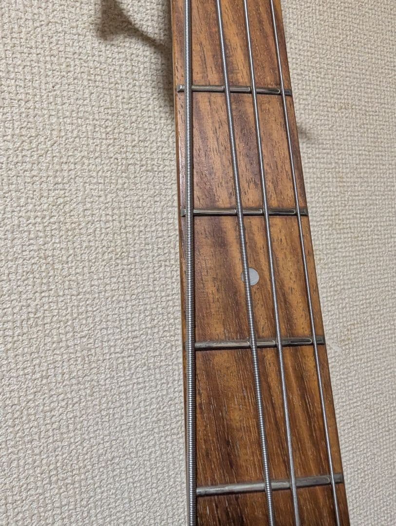 調整済み！ Washburn XB-100 プレシジョンベースタイプ！