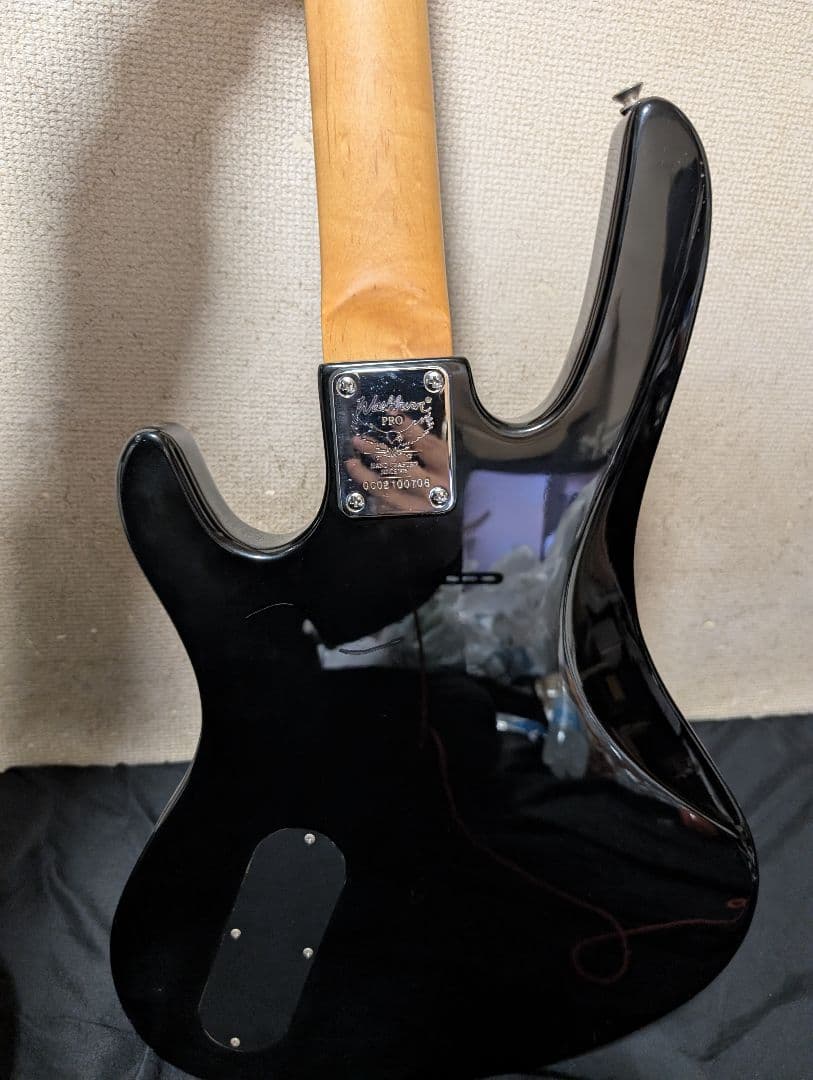 調整済み！ Washburn XB-100 プレシジョンベースタイプ！