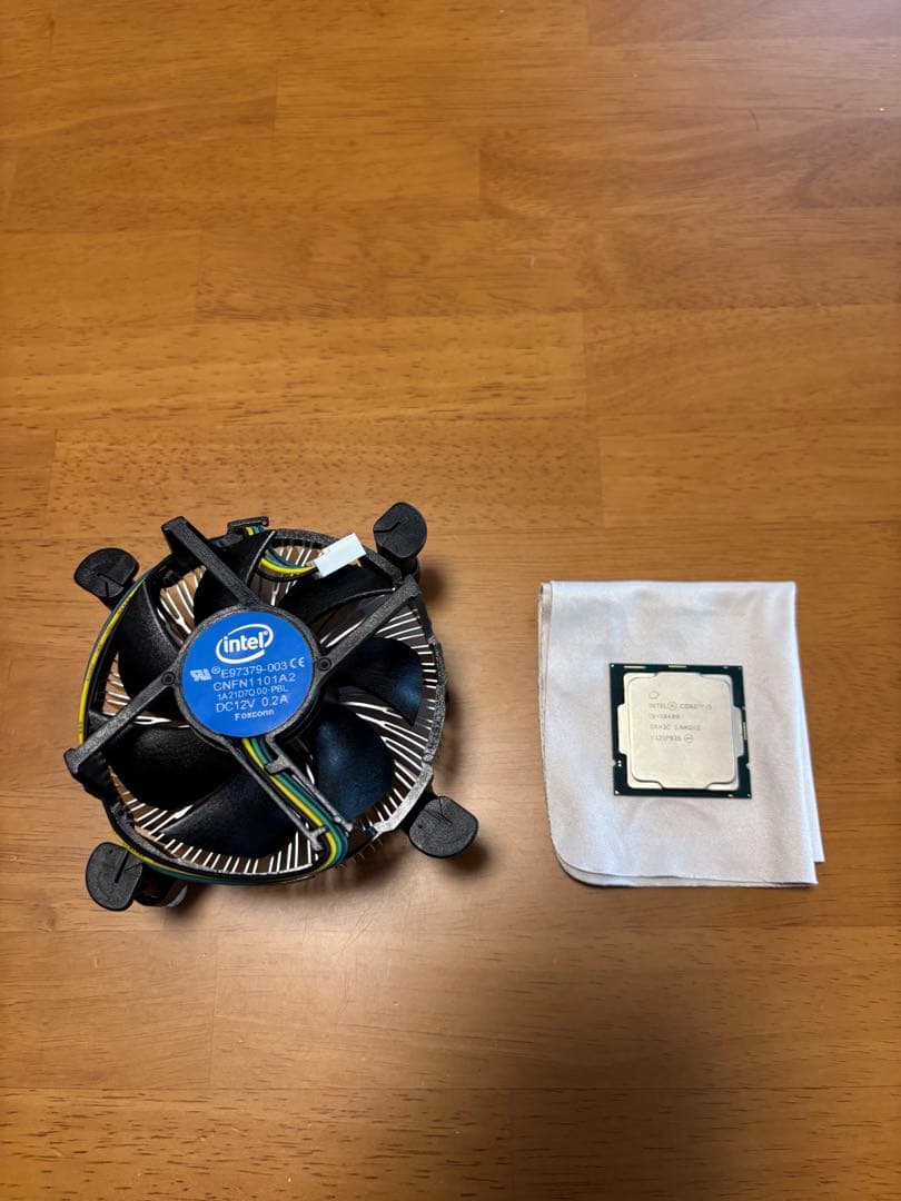 CPU Intel core i5-10400
