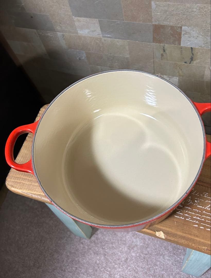 ル・クルーゼ❤︎LE CREUSET❤︎22cm両手鍋❤︎ココットロンド❤︎ 未使用♪