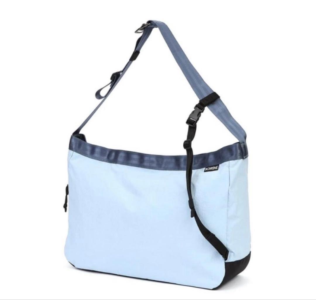 新品 CHROME NEWSPAPER MESSENGER サックスブルー26L