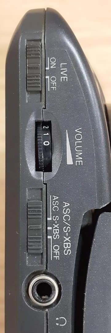 60L0216-10 Panasonic SL-S505ポータブルCDプレーヤー