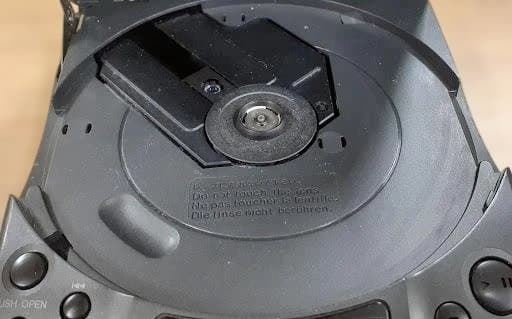 60L0216-10 Panasonic SL-S505ポータブルCDプレーヤー