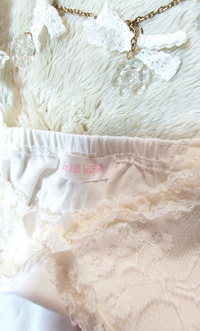 最終値下げ！ 希少！ LIZ LISA キャミソール チャーム 姫系 平成