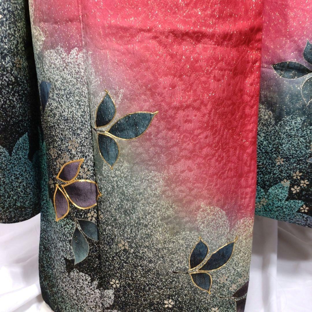 r　着物　振袖フルセット　振袖　金彩　駒刺繍　金ラメ　赤　成人式　卒業式