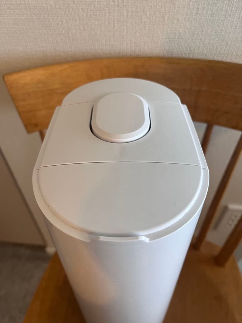 sodastream TERRA ホワイト 炭酸水メーカー 本体とボトル2本付き