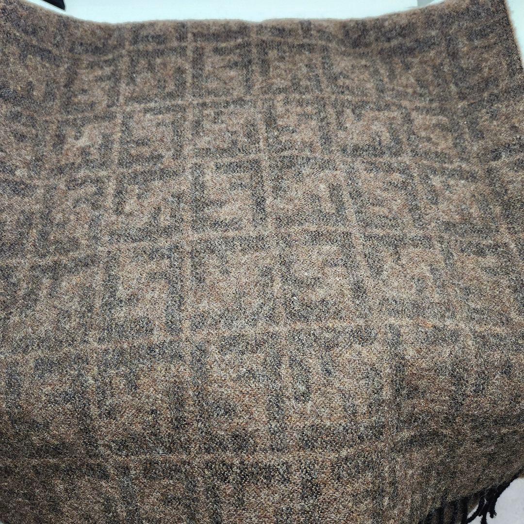 FENDI フェンディ マフラー ウール ロゴ 総柄 イタリア製 メンズ 茶色