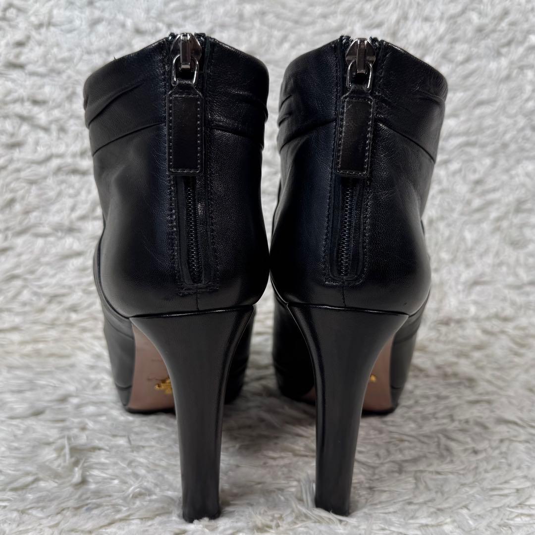 プラダ PRADA ショートブーツ バックジップ レザー ハイヒール 24.0