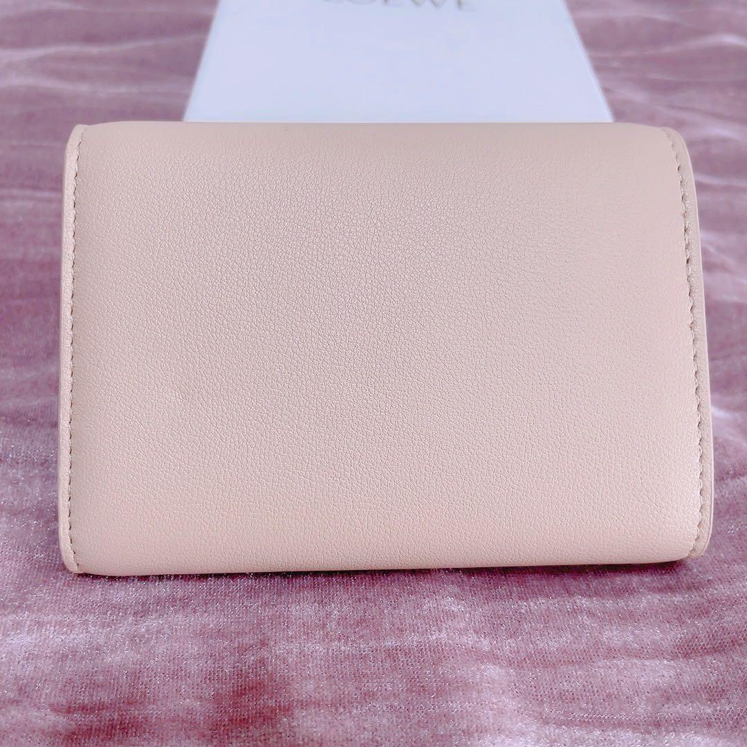 【ロエベ】二つ折り財布