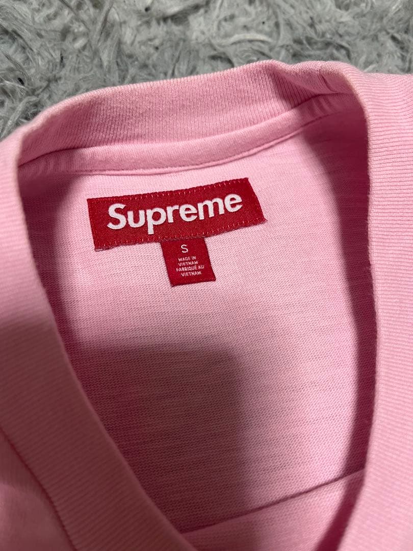 supreme pink Tシャツ