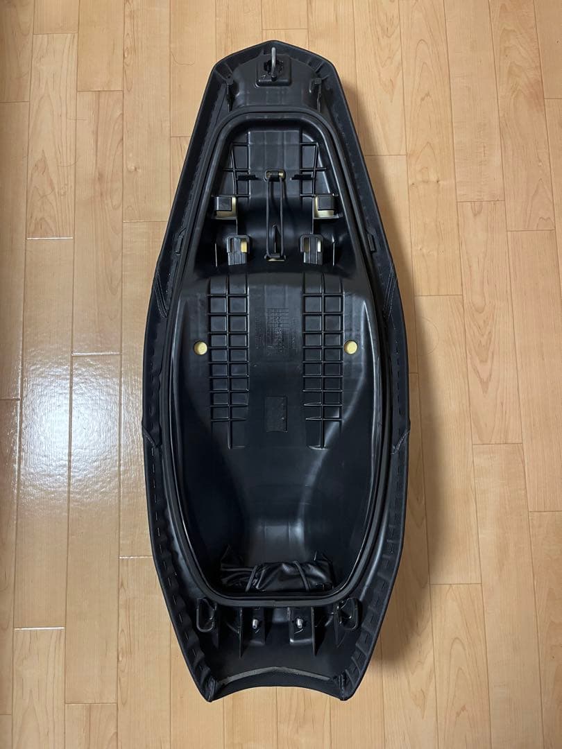 【美品】PCX125　JK05型　純正シート