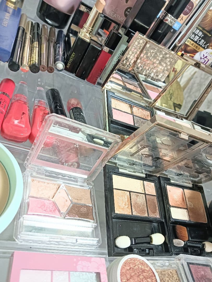 Dior　GIVENCHY　デパコス　大量　コスメまとめ売り　ADDICTION