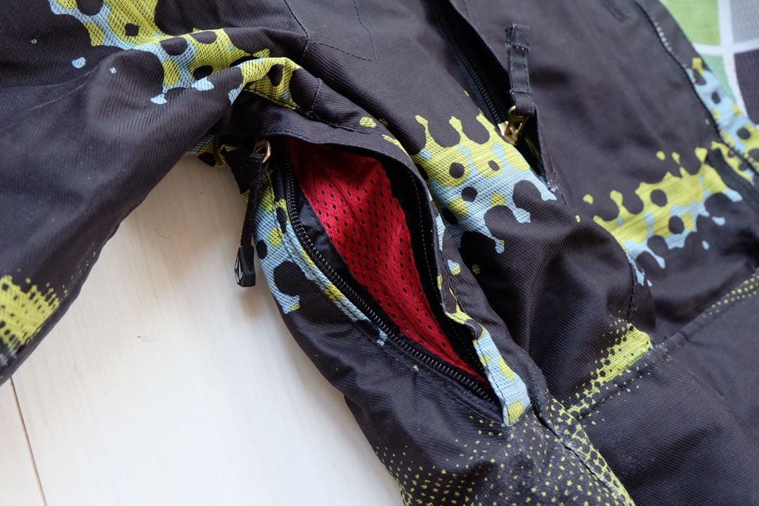 VOLCOM NIMBUS スノーボード ウェア Mサイズ