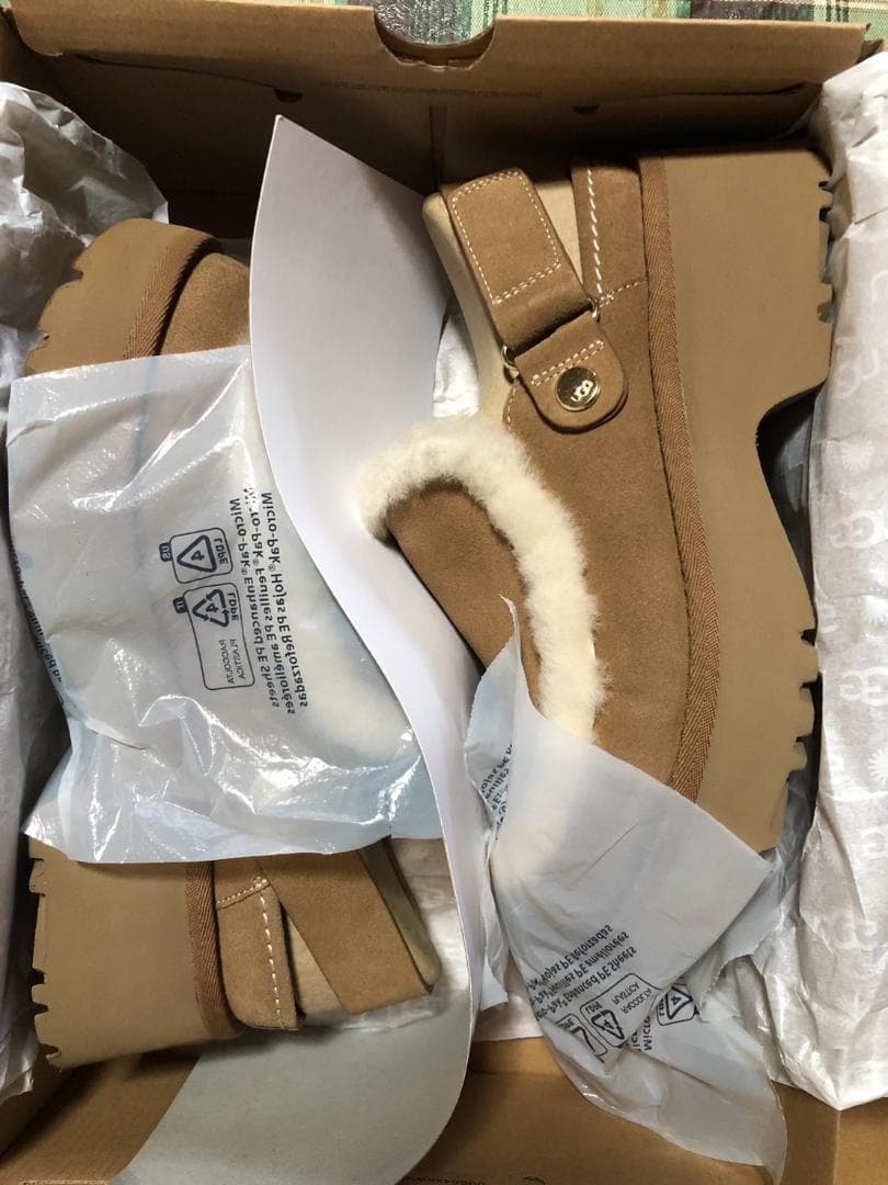 新品 UGG ESMEE CLOG/エスミ―クロッグ 26cm CHESTNUT