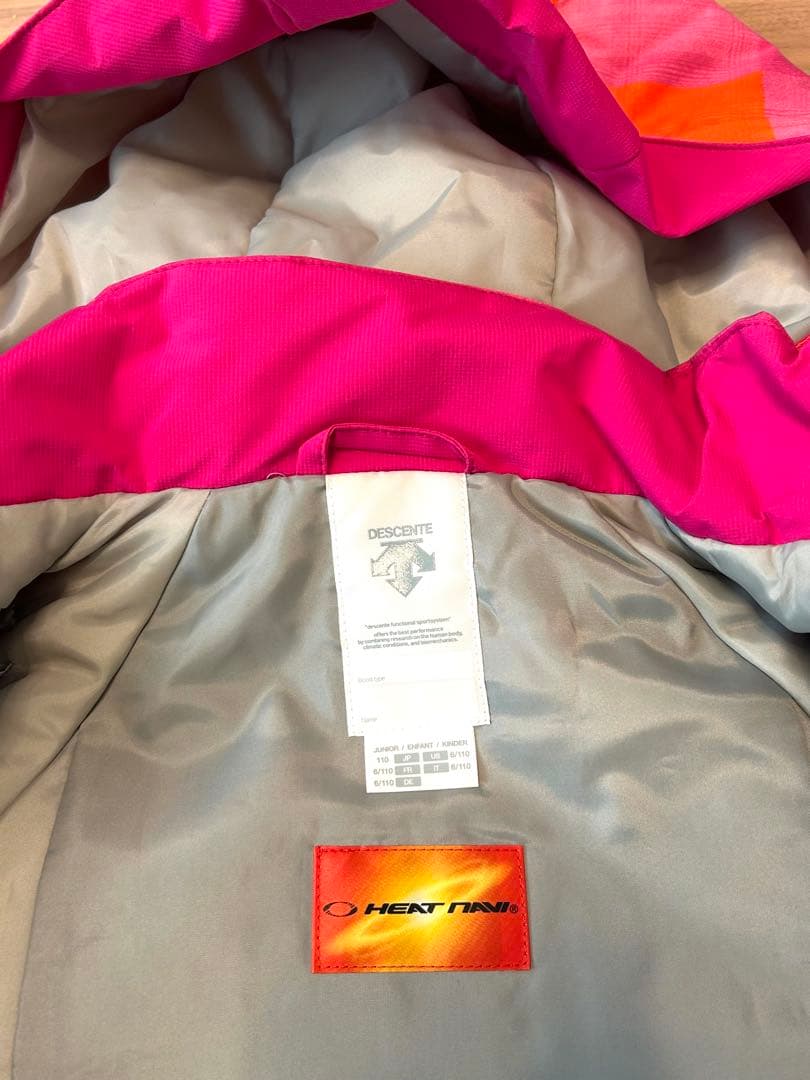 デサントDESCENTE★ほぼ新品★子どもスキーウェア ピンク/オレンジ★110