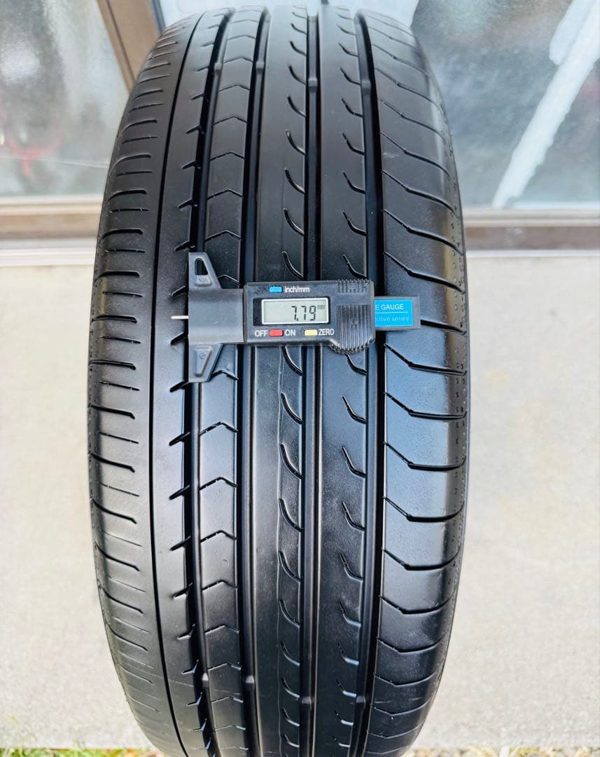YOKOHAMA BluEarth-RV RV03 205/60R16 25年製