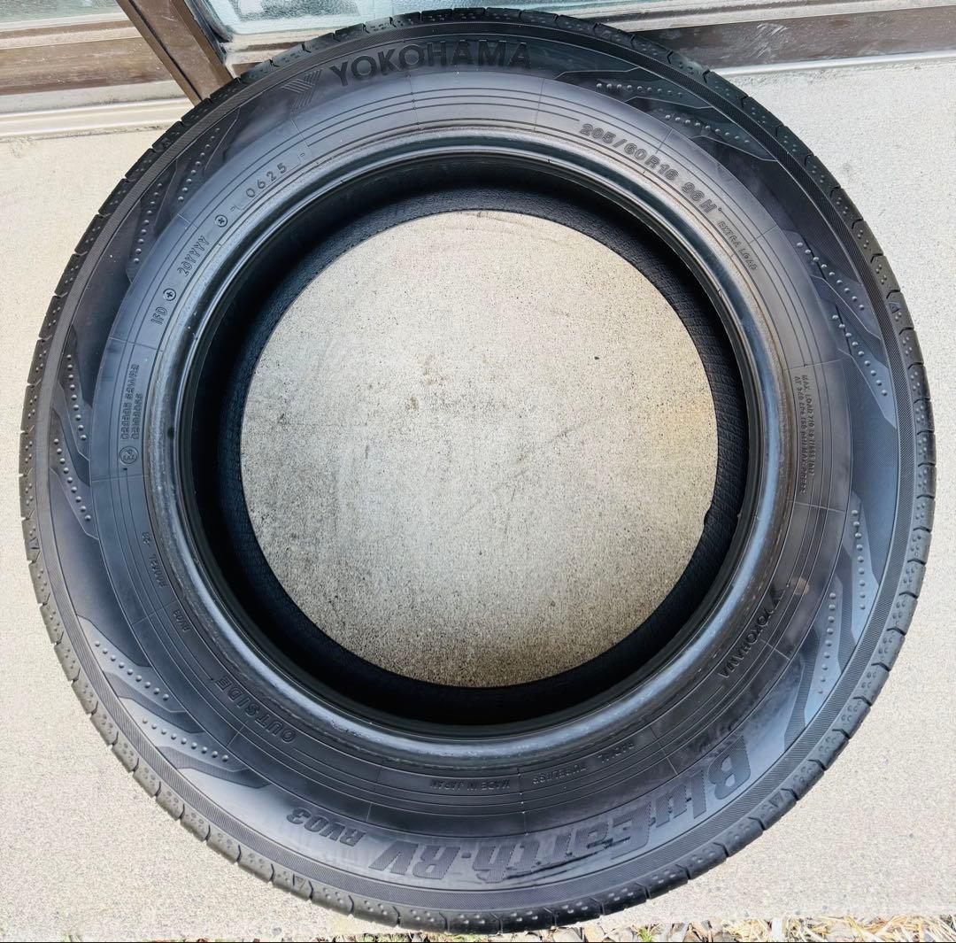 YOKOHAMA BluEarth-RV RV03 205/60R16 25年製