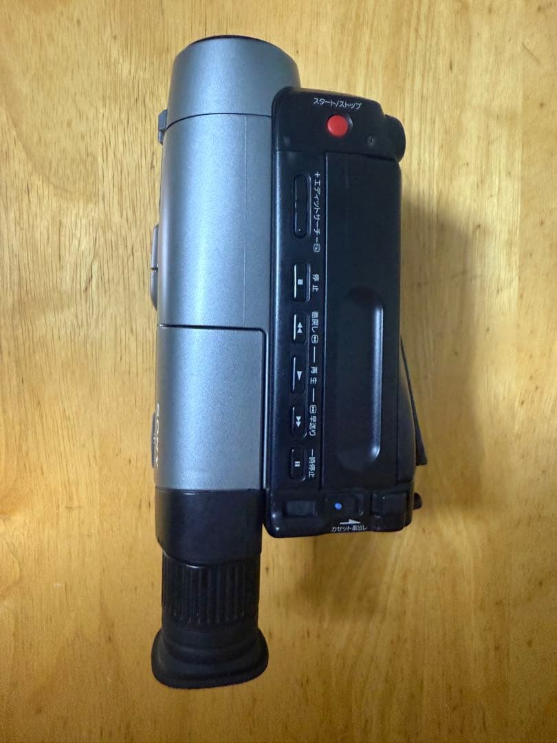 SONY ビデオカメラ　CCD-TRV11 8㎜　おまけ付き