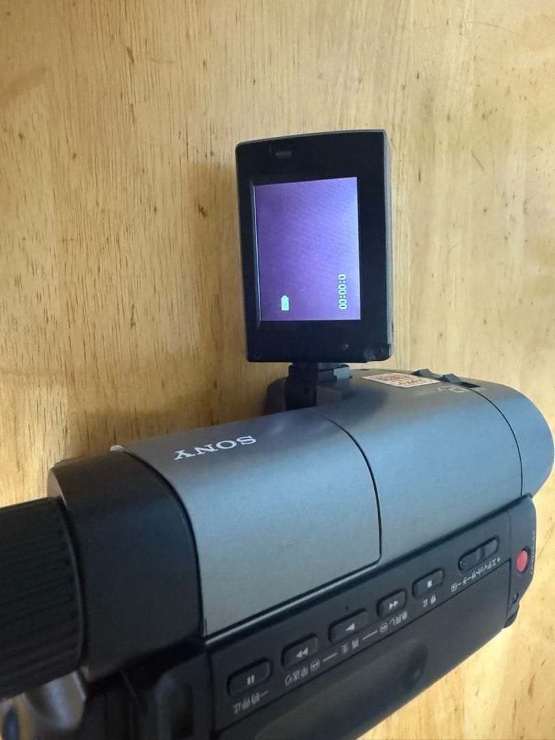 SONY ビデオカメラ　CCD-TRV11 8㎜　おまけ付き