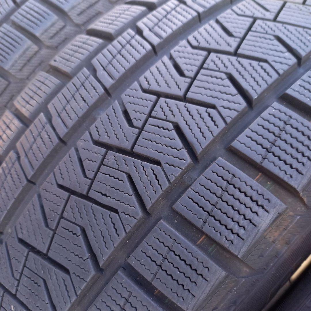 ひろくん★PIRELLI★215/50R17★2本送料込み★
