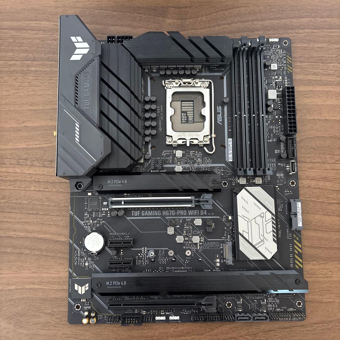 マザーボード ASUS TUF GAMING H670-PRO WIFI D4