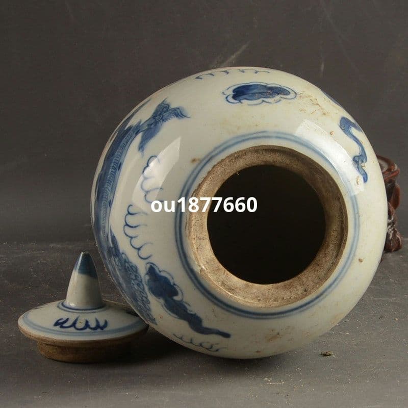 青花獅子滾繡球冬瓜壇蓋壺 景徳鎮 陶磁器 装飾品 現代工芸品 美術品 置物