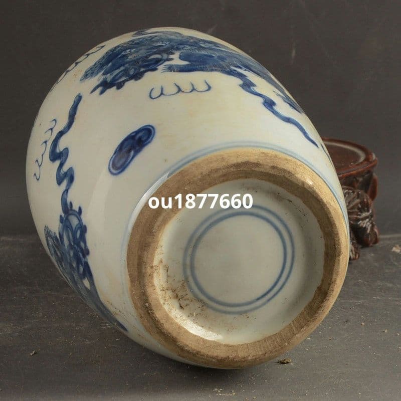 青花獅子滾繡球冬瓜壇蓋壺 景徳鎮 陶磁器 装飾品 現代工芸品 美術品 置物