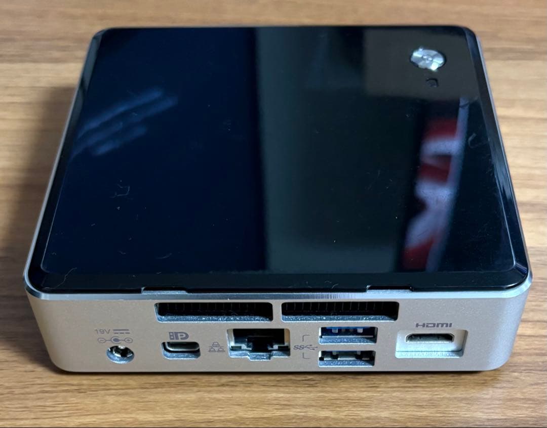 Intel NUC5i5RYK メモリ8GB SSD 128GB