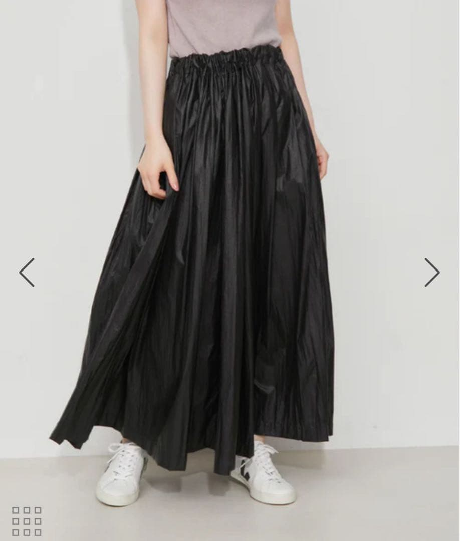 ADAM ET ROPE FEMME メタリックイージースカート黒 最終値下げ‼️