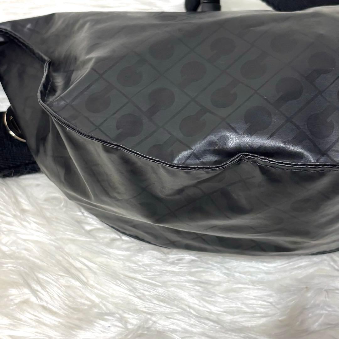美品✨ゲラルディーニ 総柄 ウエストバッグ ボディバッグ ショルダーバッグ 黒