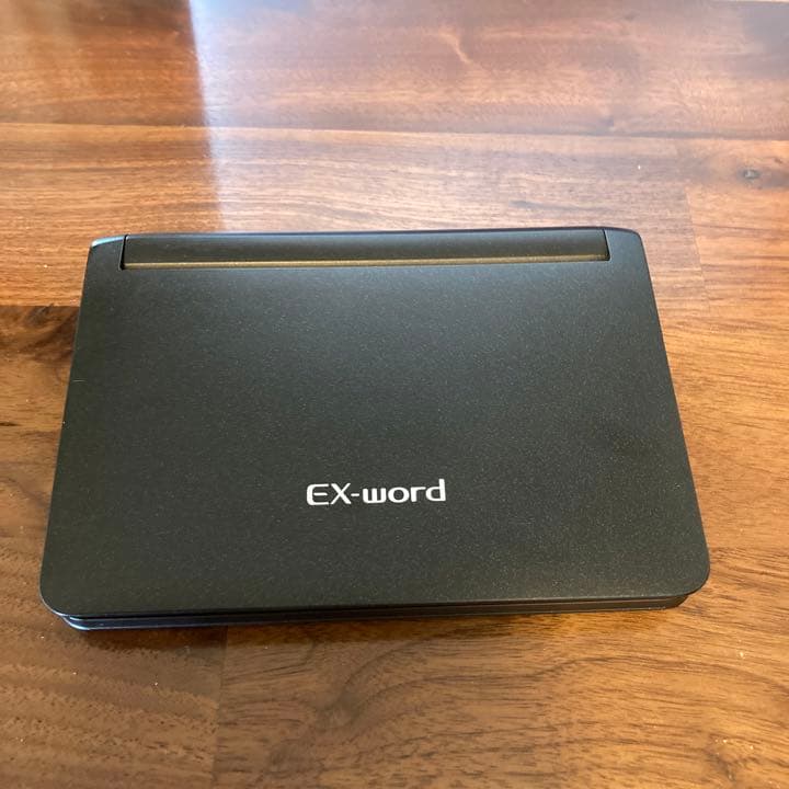電子書籍リーダー本体 EX-word Dataplus 7 XD-N9800