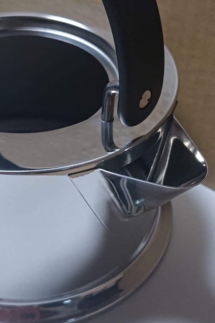 bodum ボダムやかんケトル2リットル　新品未使用　値下げしました
