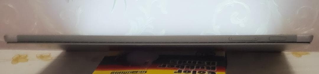 (冴島鋼牙 ほぼ新品) SurPro7 i3/4GB/128GB off