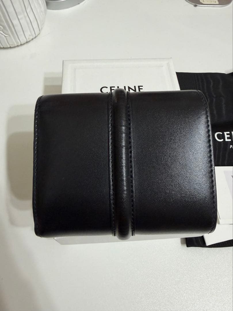 CELINE スモール トリフォールドウォレット サテンドカーフスキン