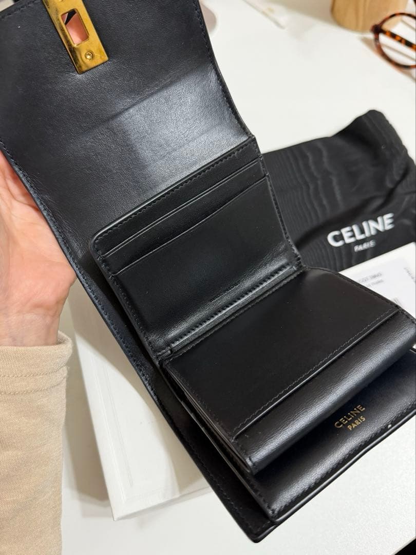 CELINE スモール トリフォールドウォレット サテンドカーフスキン